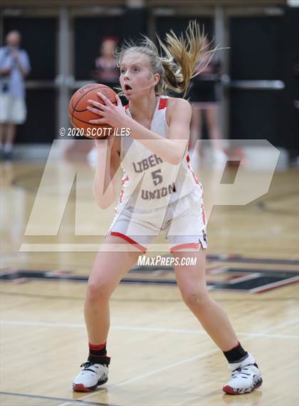 Thumbnail 3 in Berne Union vs Liberty Union photogallery.