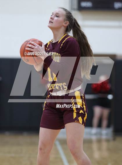 Thumbnail 2 in Berne Union vs Liberty Union photogallery.