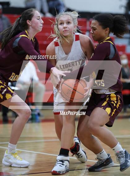Thumbnail 2 in Berne Union vs Liberty Union photogallery.