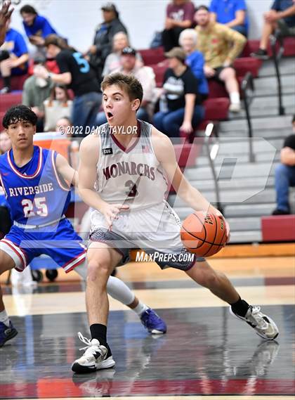 Thumbnail 1 in Carter-Riverside vs Poolville (Mesquite Pit Classic Tournament) photogallery.
