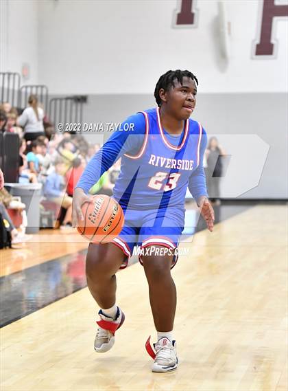 Thumbnail 3 in Carter-Riverside vs Poolville (Mesquite Pit Classic Tournament) photogallery.