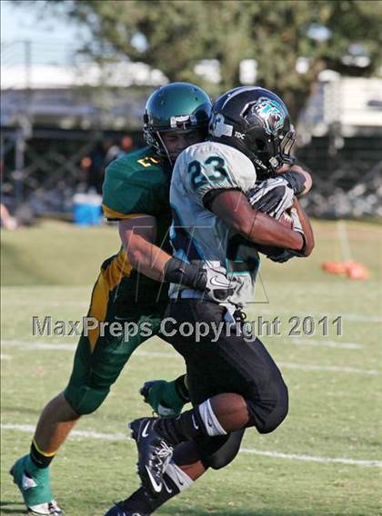 Thumbnail 3 in Paradise vs. Deer Valley photogallery.