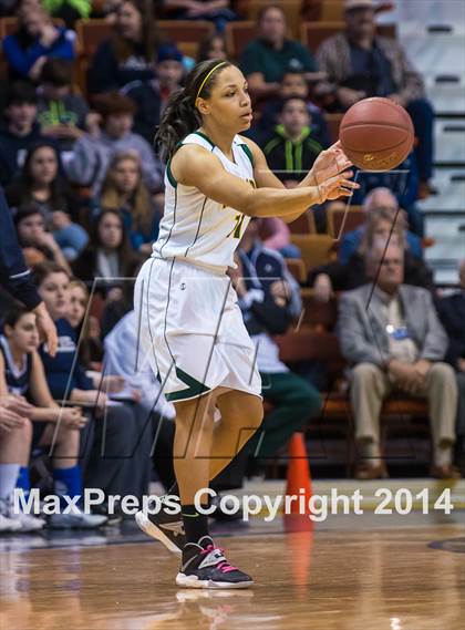 Thumbnail 3 in Morgan vs. New London (CIAC Class M Final) photogallery.