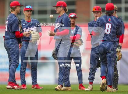 Thumbnail 2 in Lewisburg vs. Houston photogallery.