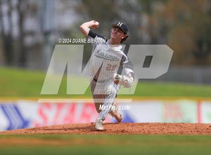 Thumbnail 3 in Lewisburg vs. Houston photogallery.