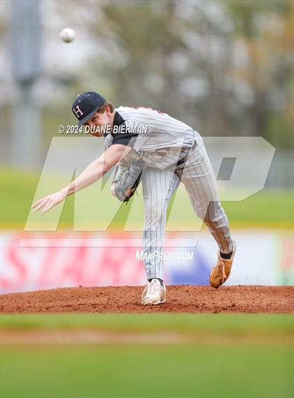 Thumbnail 1 in Lewisburg vs. Houston photogallery.