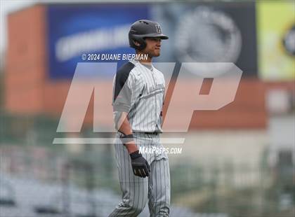 Thumbnail 2 in Lewisburg vs. Houston photogallery.