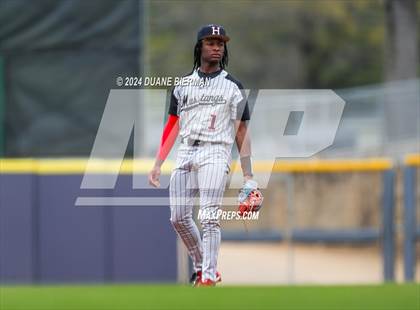 Thumbnail 2 in Lewisburg vs. Houston photogallery.