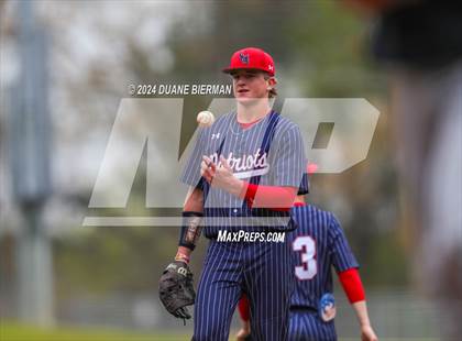 Thumbnail 3 in Lewisburg vs. Houston photogallery.