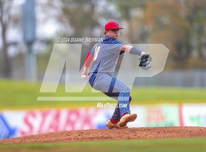 Thumbnail 1 in Lewisburg vs. Houston photogallery.