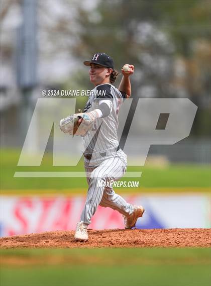 Thumbnail 3 in Lewisburg vs. Houston photogallery.
