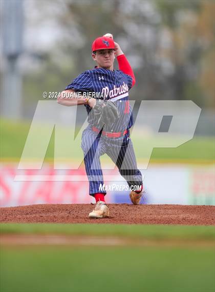 Thumbnail 1 in Lewisburg vs. Houston photogallery.