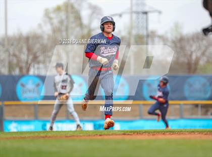 Thumbnail 2 in Lewisburg vs. Houston photogallery.