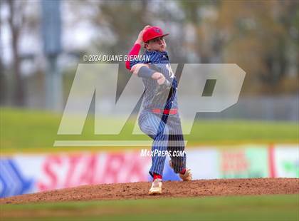 Thumbnail 3 in Lewisburg vs. Houston photogallery.