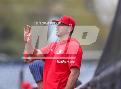 Thumbnail 2 in Lewisburg vs. Houston photogallery.