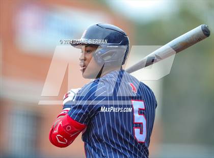 Thumbnail 3 in Lewisburg vs. Houston photogallery.