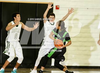 Thumbnail 1 in Royal vs Dorsey (West Valley Thanksgiving Tip-Off Classic) photogallery.