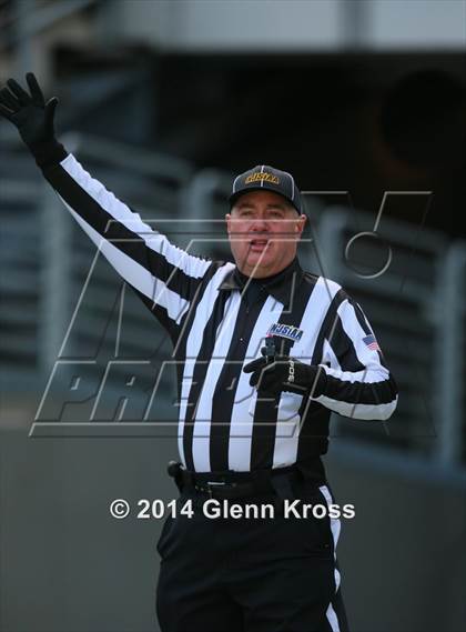 Thumbnail 3 in Lincoln vs. Mountain Lakes (NJSIAA North 2 Group 2 Final) photogallery.