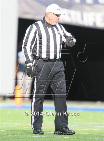 Thumbnail 3 in Lincoln vs. Mountain Lakes (NJSIAA North 2 Group 2 Final) photogallery.