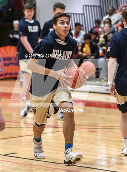 Thumbnail 2 in Bishop McGuinness vs. North Rowan (NCHSAA 1A Western Regional) photogallery.