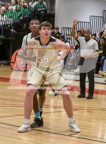 Thumbnail 3 in Bishop McGuinness vs. North Rowan (NCHSAA 1A Western Regional) photogallery.