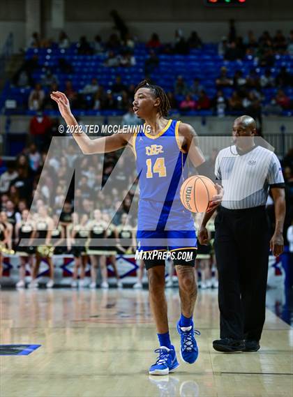 Thumbnail 1 in North Little Rock vs. Bentonville (AAA 6A State Final) photogallery.