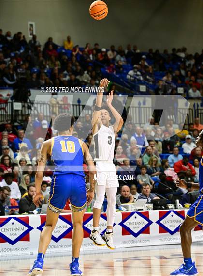 Thumbnail 2 in North Little Rock vs. Bentonville (AAA 6A State Final) photogallery.