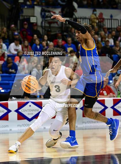 Thumbnail 3 in North Little Rock vs. Bentonville (AAA 6A State Final) photogallery.