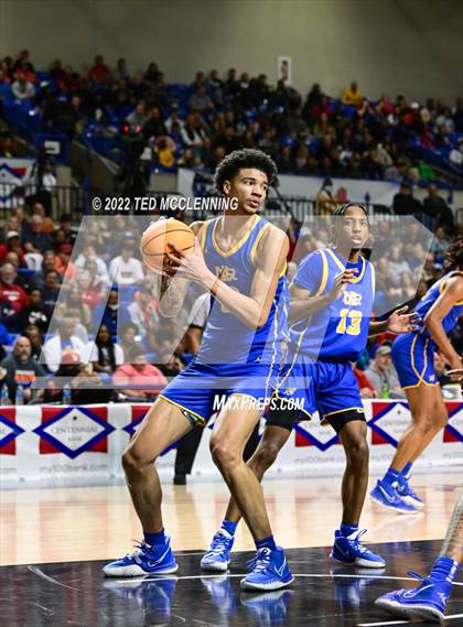 Thumbnail 1 in North Little Rock vs. Bentonville (AAA 6A State Final) photogallery.
