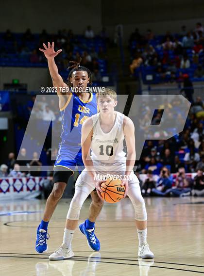 Thumbnail 2 in North Little Rock vs. Bentonville (AAA 6A State Final) photogallery.
