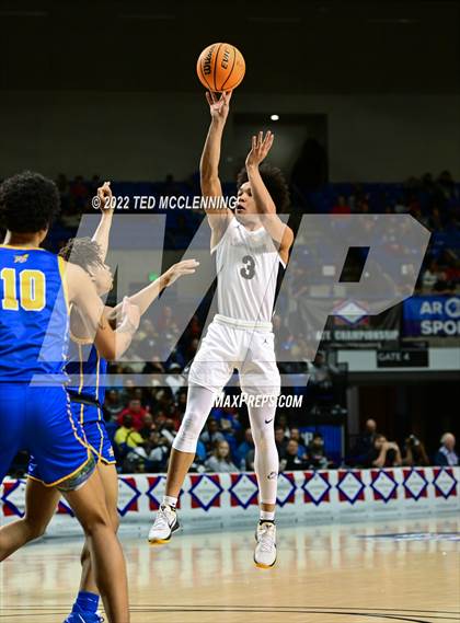 Thumbnail 2 in North Little Rock vs. Bentonville (AAA 6A State Final) photogallery.