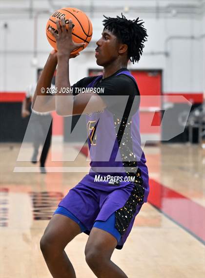 Thumbnail 3 in Villa Park @ Diamond Bar photogallery.