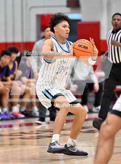 Thumbnail 3 in Villa Park @ Diamond Bar photogallery.