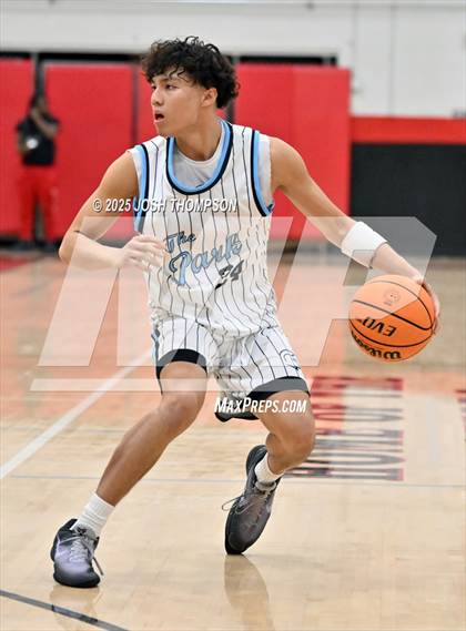 Thumbnail 1 in Villa Park @ Diamond Bar photogallery.