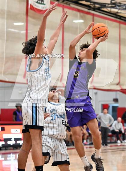 Thumbnail 1 in Villa Park @ Diamond Bar photogallery.