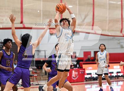 Thumbnail 3 in Villa Park @ Diamond Bar photogallery.