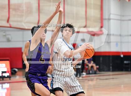 Thumbnail 1 in Villa Park @ Diamond Bar photogallery.