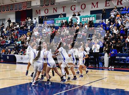 Thumbnail 2 in Mission Hills vs. La Jolla Country Day (CIF San Diego Section Open Final) photogallery.