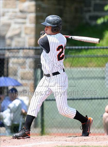 Thumbnail 3 in New Rochelle @ Mamaroneck (Section 1 Class AA Playoffs) photogallery.