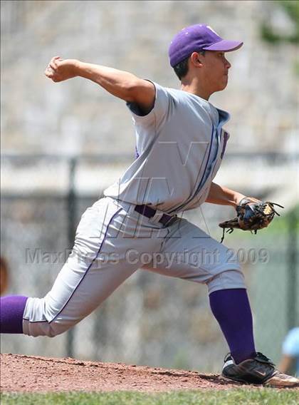 Thumbnail 3 in New Rochelle @ Mamaroneck (Section 1 Class AA Playoffs) photogallery.