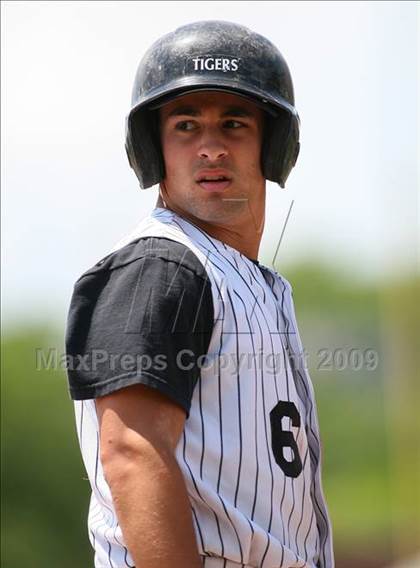 Thumbnail 2 in New Rochelle @ Mamaroneck (Section 1 Class AA Playoffs) photogallery.