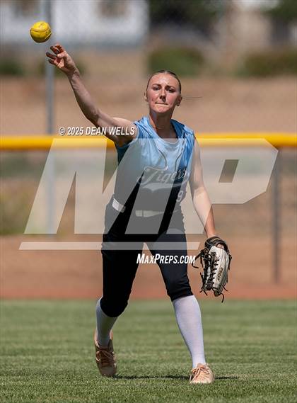 Thumbnail 3 in Benson @ Kingman Academy photogallery.