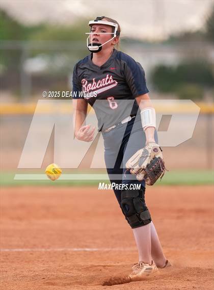Thumbnail 3 in Benson @ Kingman Academy photogallery.