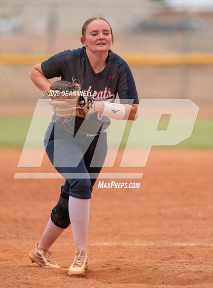 Thumbnail 2 in Benson @ Kingman Academy photogallery.