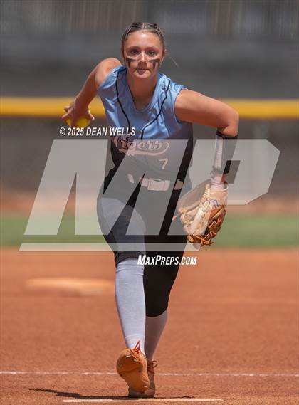 Thumbnail 1 in Benson @ Kingman Academy photogallery.