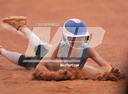 Thumbnail 3 in Benson @ Kingman Academy photogallery.
