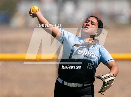 Thumbnail 3 in Benson @ Kingman Academy photogallery.