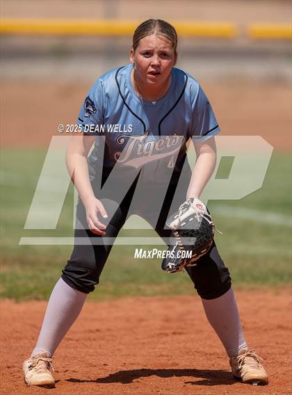 Thumbnail 1 in Benson @ Kingman Academy photogallery.