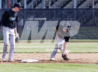 Thumbnail 3 in Fort Wayne Blackhawk Christian @ Leo photogallery.