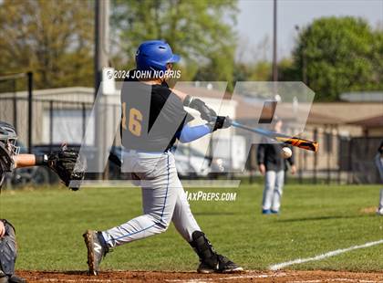 Thumbnail 1 in Fort Wayne Blackhawk Christian @ Leo photogallery.